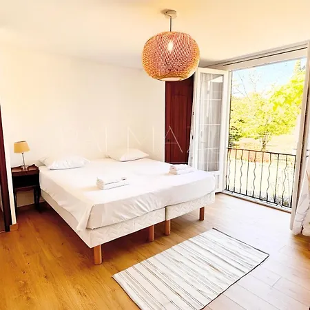 Casa vacanze Maison Familiale, Avec Jardin, à 20 Min à Pied De La Mandelieu