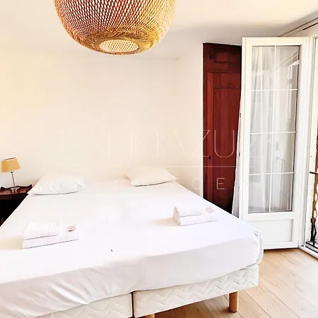 Maison Familiale, Avec Jardin, A 20 Min A Pied De La
